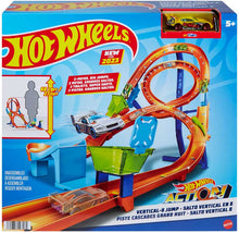 Load image into Gallery viewer, Hot Wheels Action Figure-8 Jump Play Set