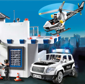 PLAYMOBIL ACTION HEROES: POLICE STATION WITH HELICOPTER PAD