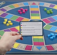 Hasbro Trivial Pursuit Classic